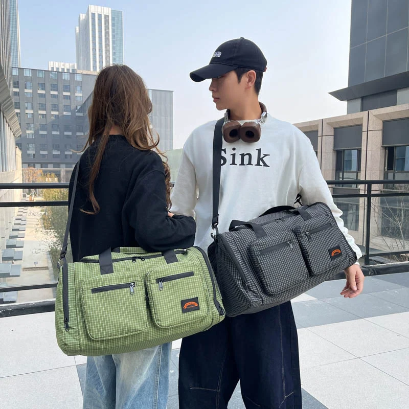 Versatile Checkered Gym Duffle Bag Stornfield