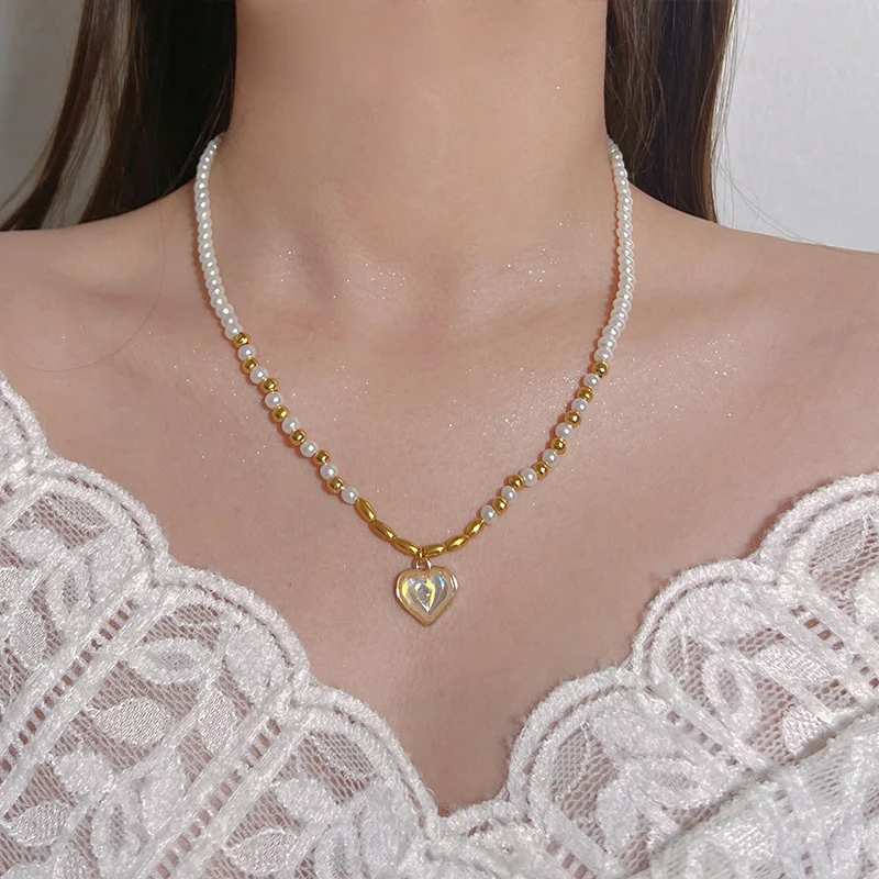Pearl necklace with silver clasp, pearls 4–12 mm