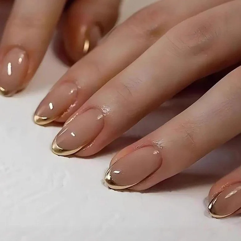 Elegante Französische Spitzen-Nagelkunstverlängerungen Karnz