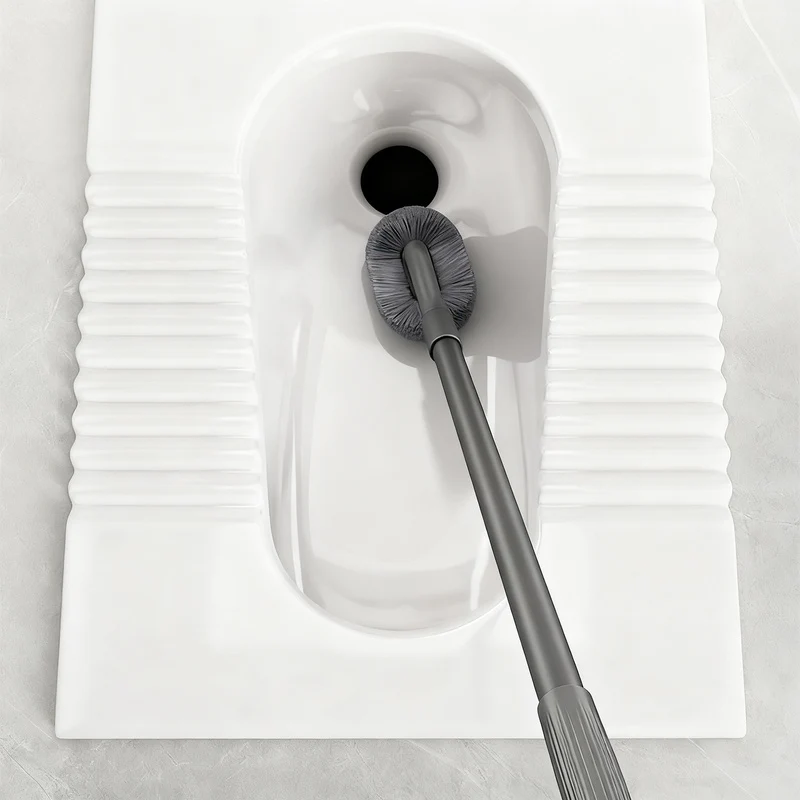 Toilet brush with long handle, extendable up to 115 cm