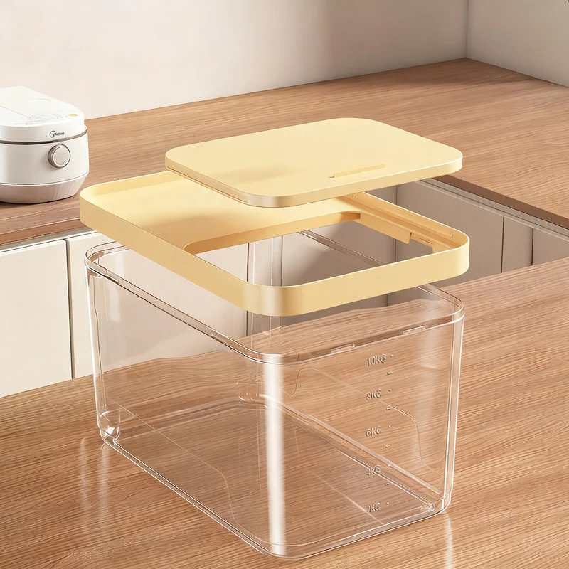Plastic storage container, airtight, 5–6 L