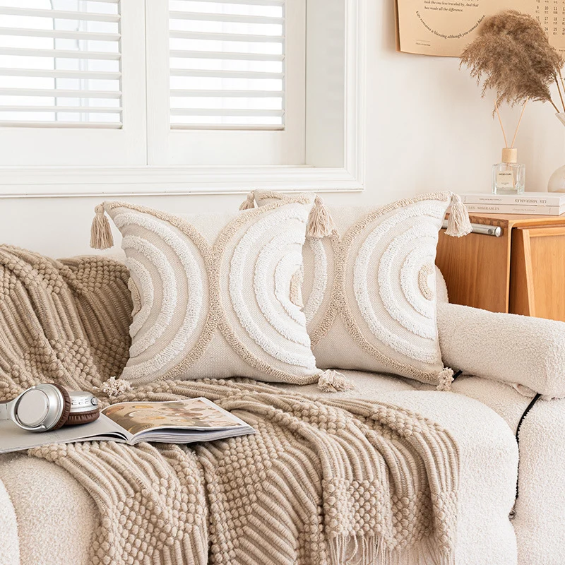 Decorative Tufted Concentric Circle Cotton Throw Pillow Cover with Corner Tassels and Hidden Zipper