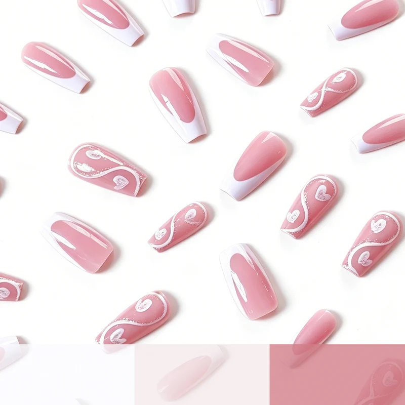 Artistische Herz-inspirierte Nagelverschönerungen Karnz