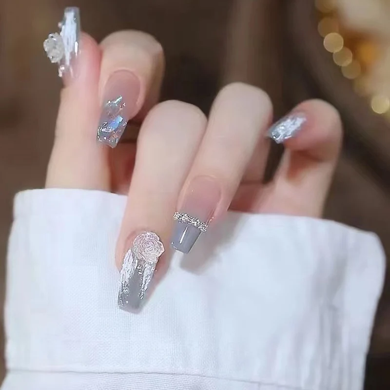 Künstlerische Acryl Press-On Nagelverlängerungen Karnz