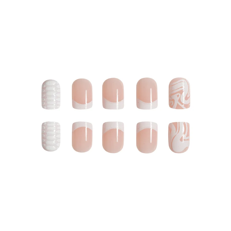 Künstlerische Acrylnagelverlängerungen mit Marmor Design Karnz