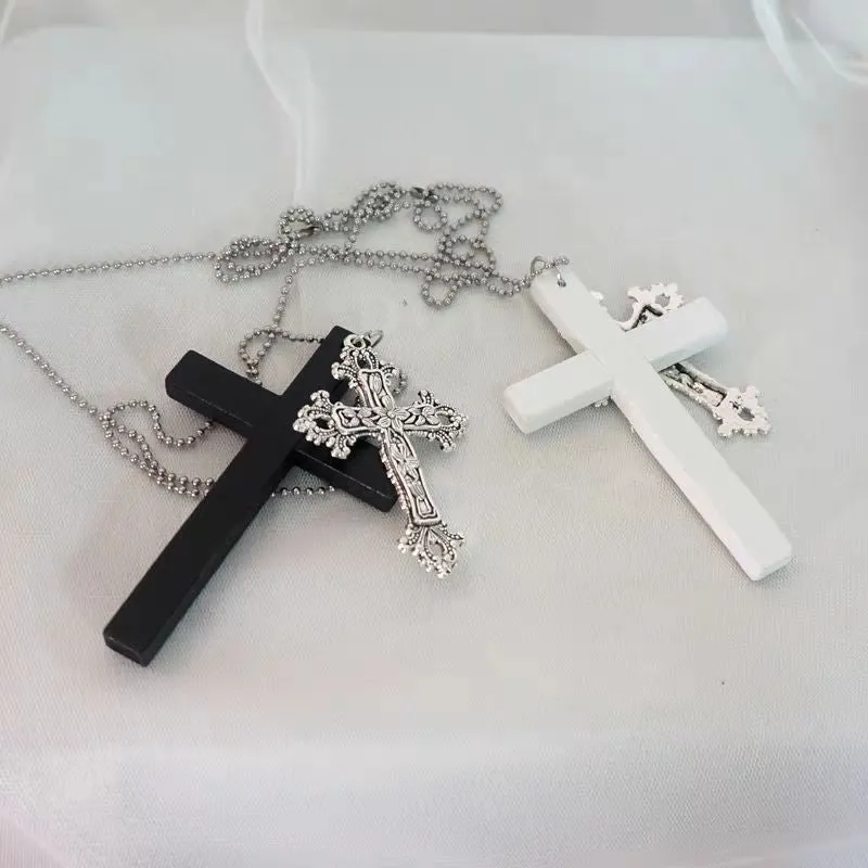 Alloy chain with large cross pendant