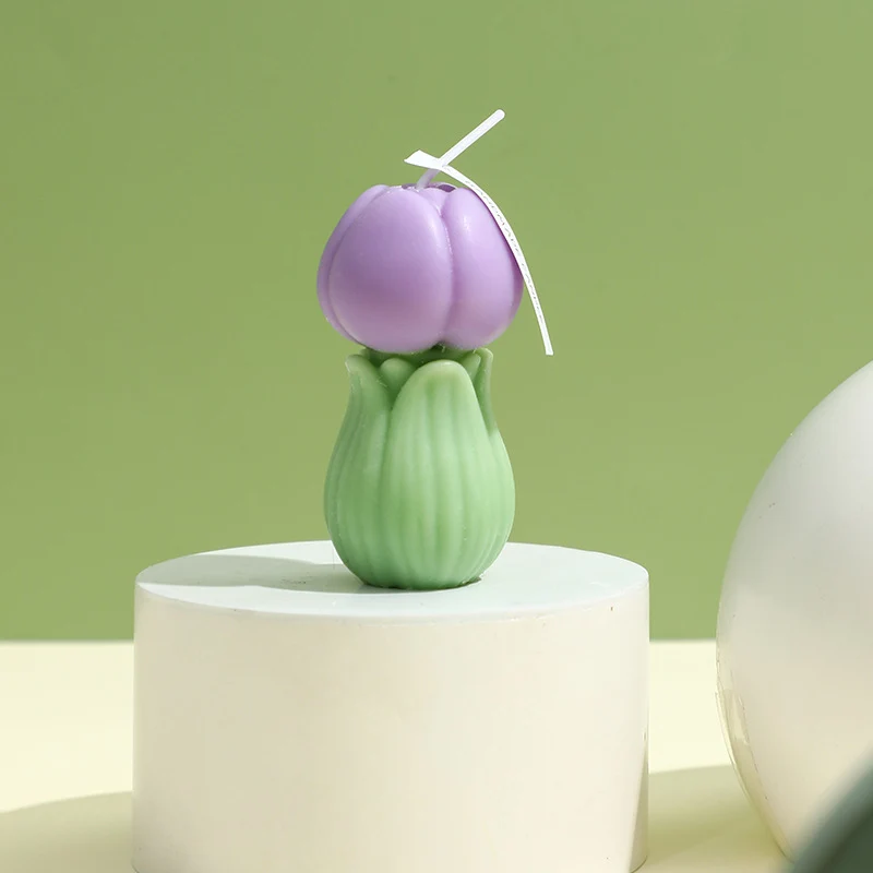 Hand-Poured Sculptural Tulip Bud Decorative Candle