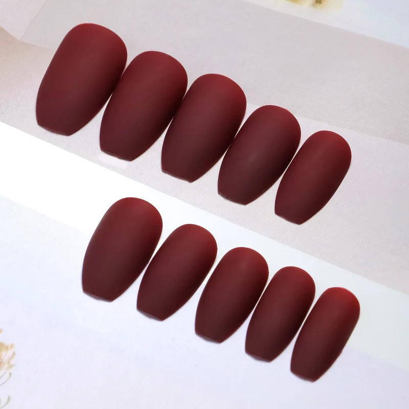 Premium Matte Langzeit-Presse-Nägel Karnz