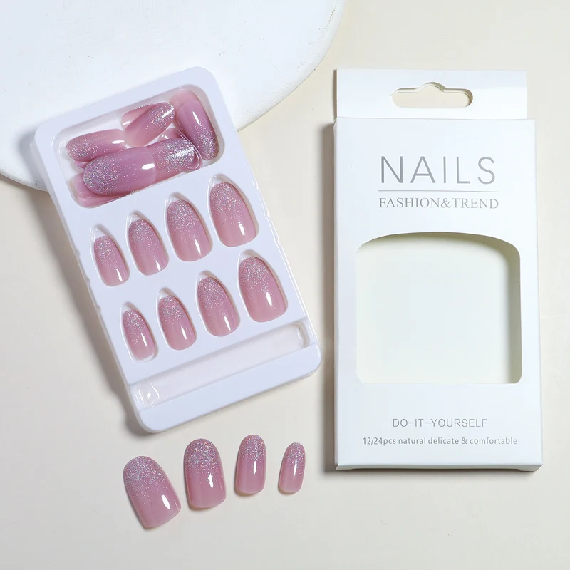 Glitzernd Elegantes Press-On Nagelset Karnz