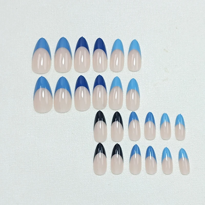 Elegante Stiletto French Tip Press-On Nägel Karnz