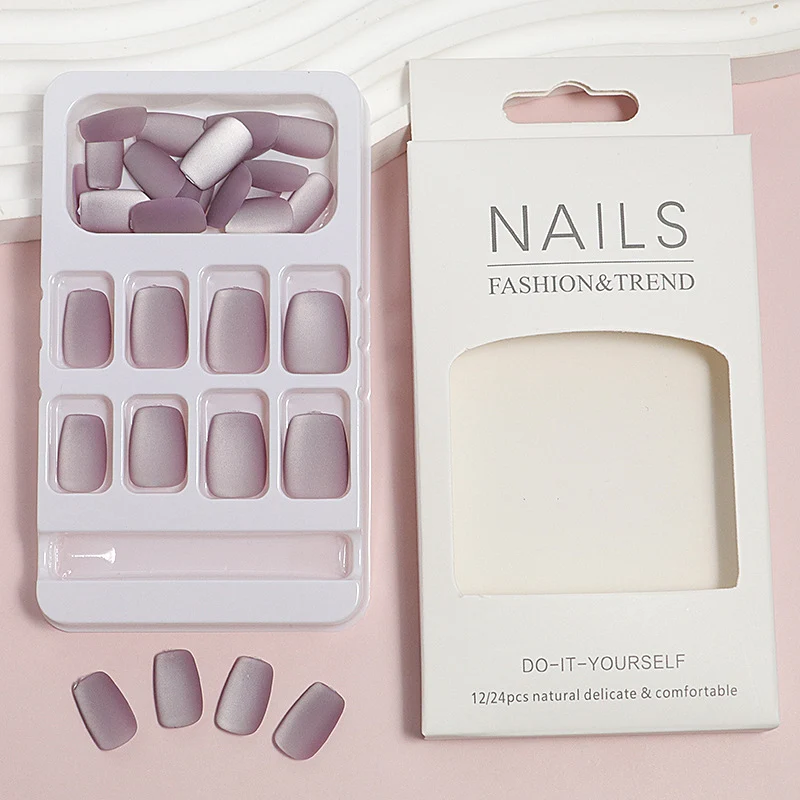 DIY French Tip Nail Set Karnz