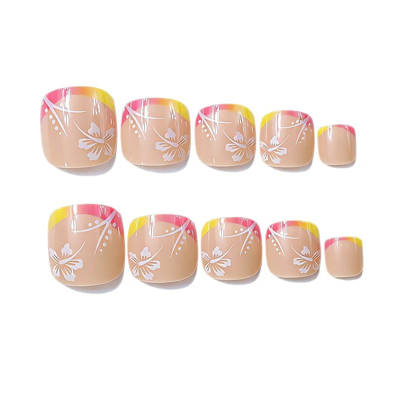 Floral-Inspired Nail Art Stornfield