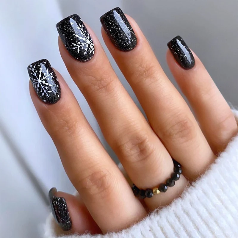Festive Holiday Nail Art Kit Stornfield