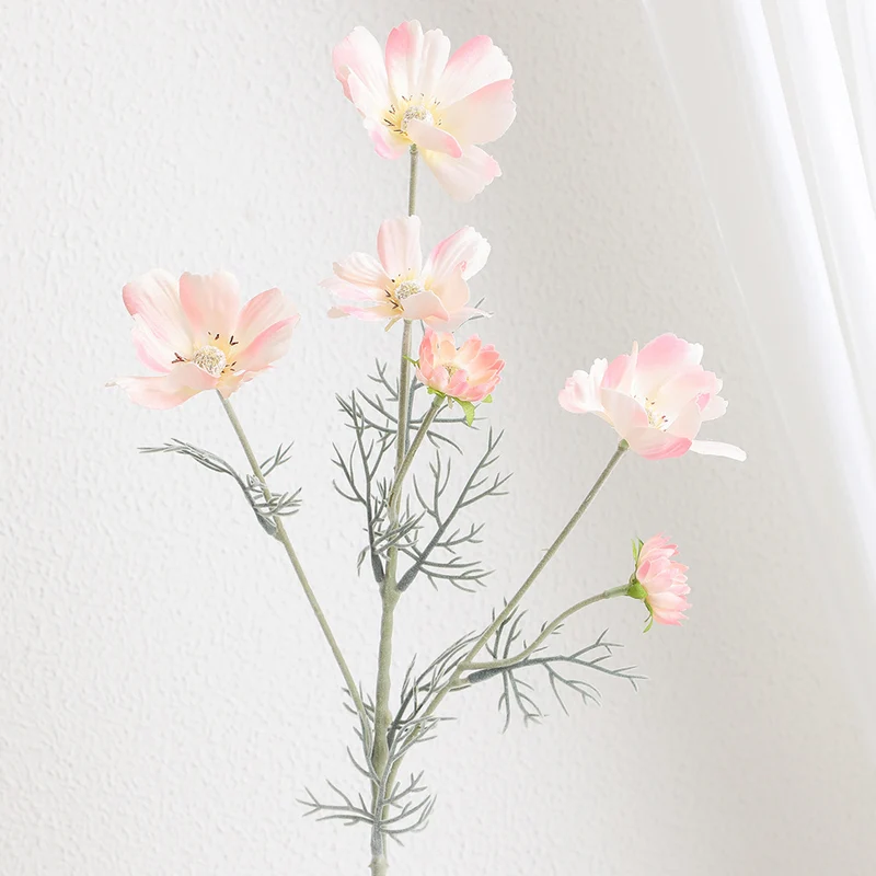 Artificial flower stem with realistic details