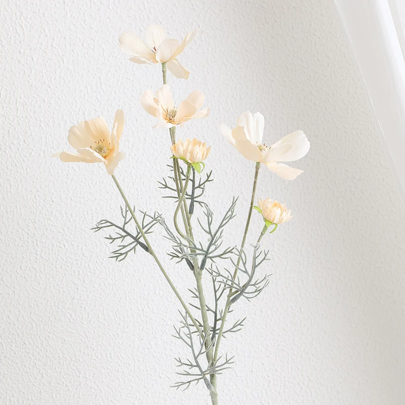 Artificial flower stem with realistic details