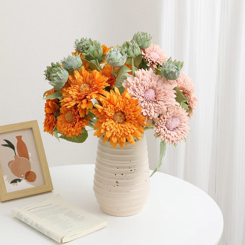 Artificial bouquet with detail-loving flowers and leaves