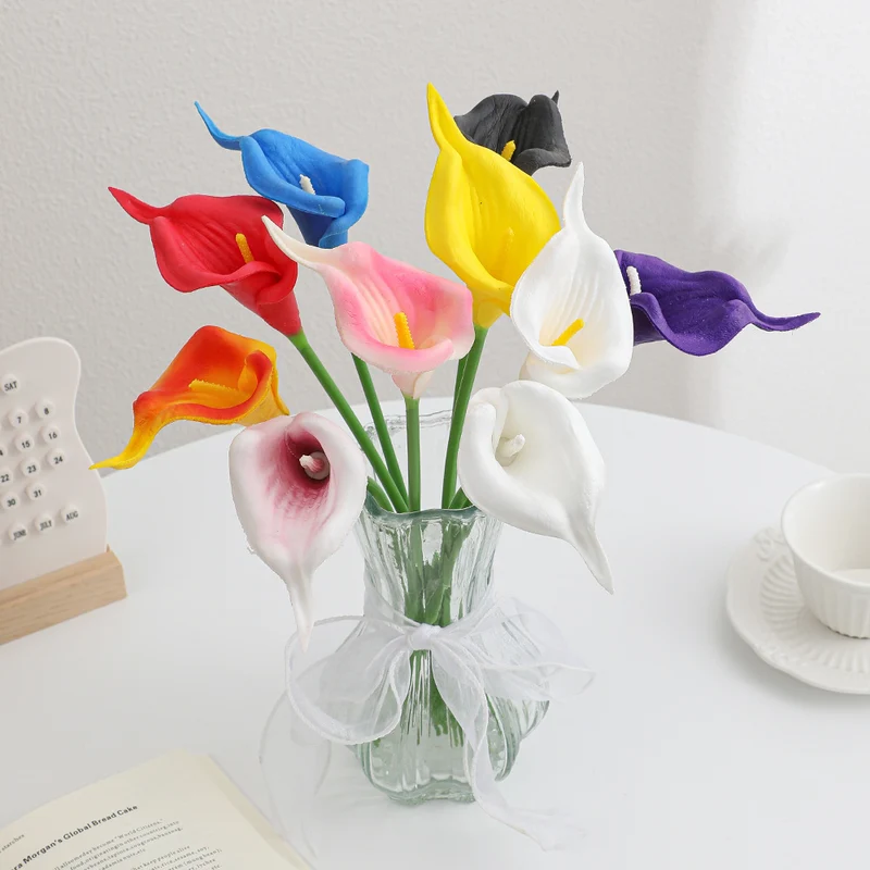 Artificial Calla Lily with meticulous craftsmanship