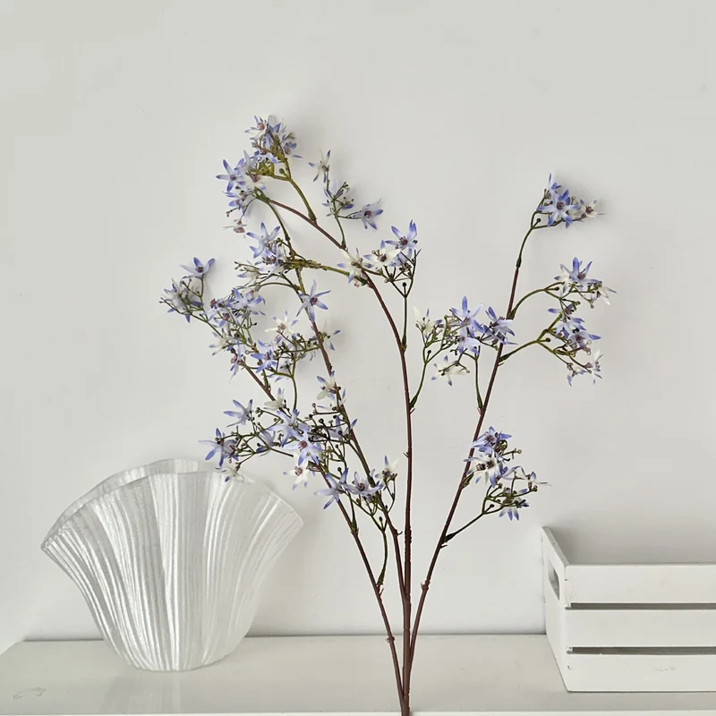 High-quality artificial flower bouquet