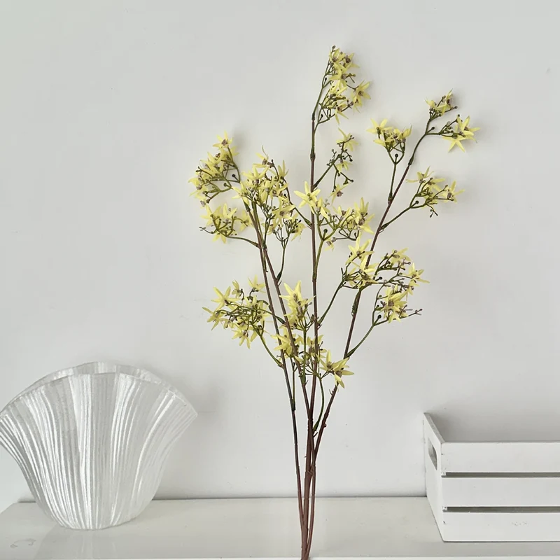 High-quality artificial flower bouquet