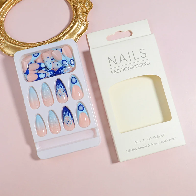 Künstlerisches Nagelkunst-Set Karnz