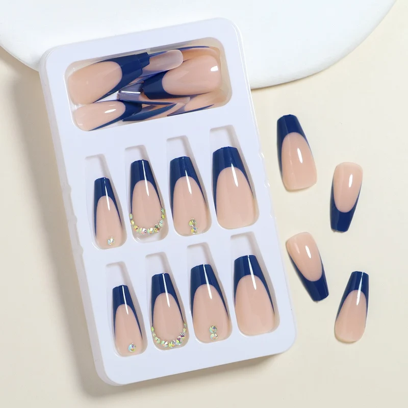 Künstliche Nagelspitzen Karnz