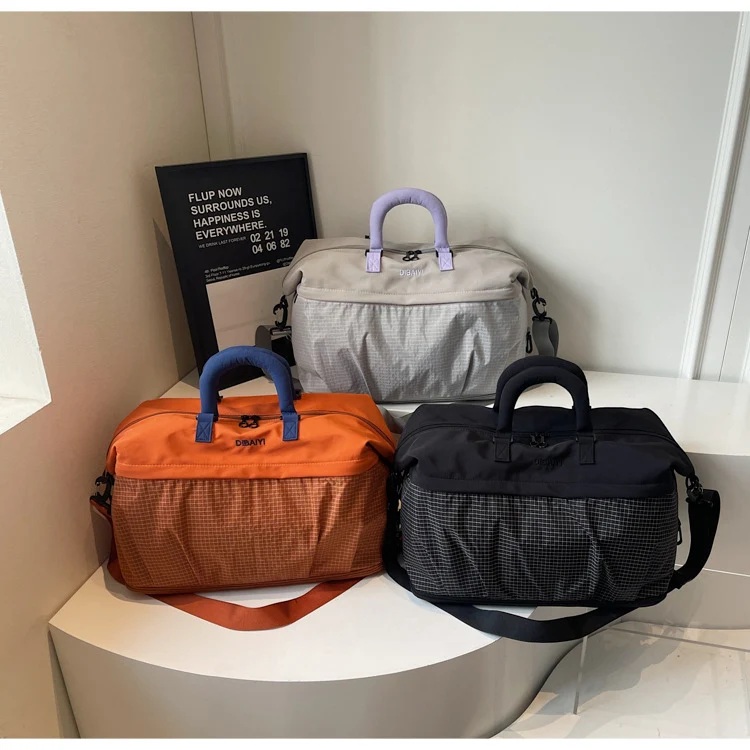 Spacious Utility Travel Bag Stornfield