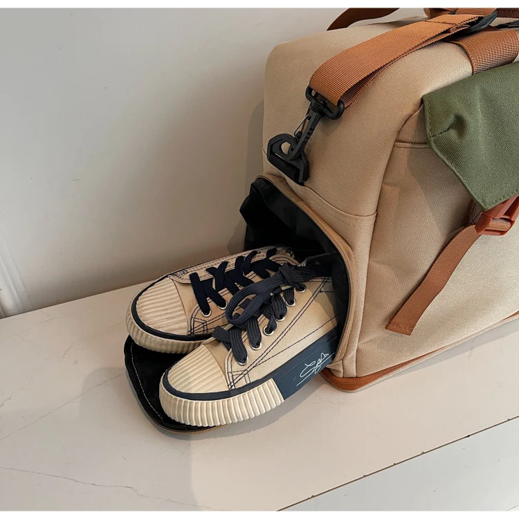 Multi-Functional Sports Travel Duffle Bag Stornfield