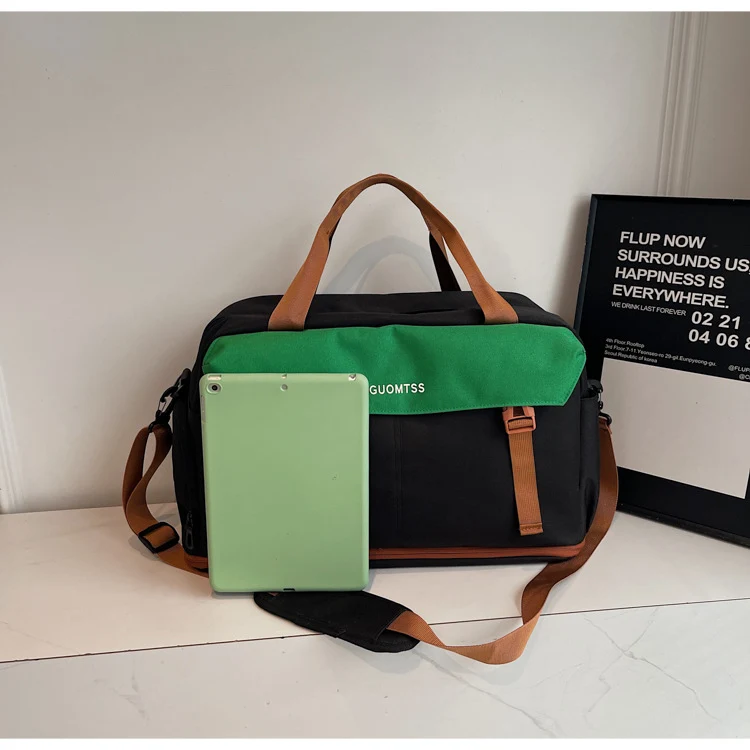 Multi-Functional Sports Travel Duffle Bag Stornfield