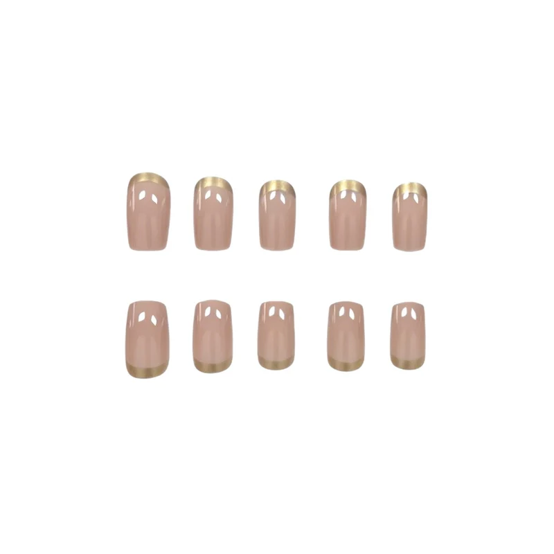 Elegant Gold-Trimmed Nail Art Stornfield