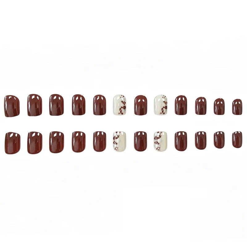 Elegant Glossy Nail Art Stornfield