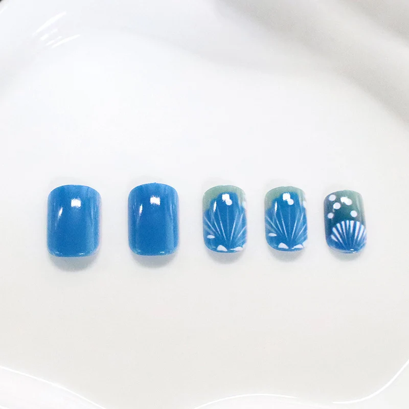Coastal Shell Nail Art Set Stornfield