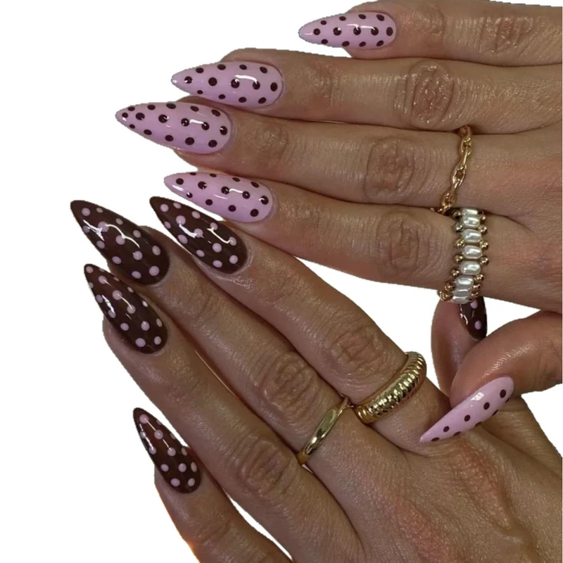 Chic Decorative Press-On Nail Enhancements Stornfield