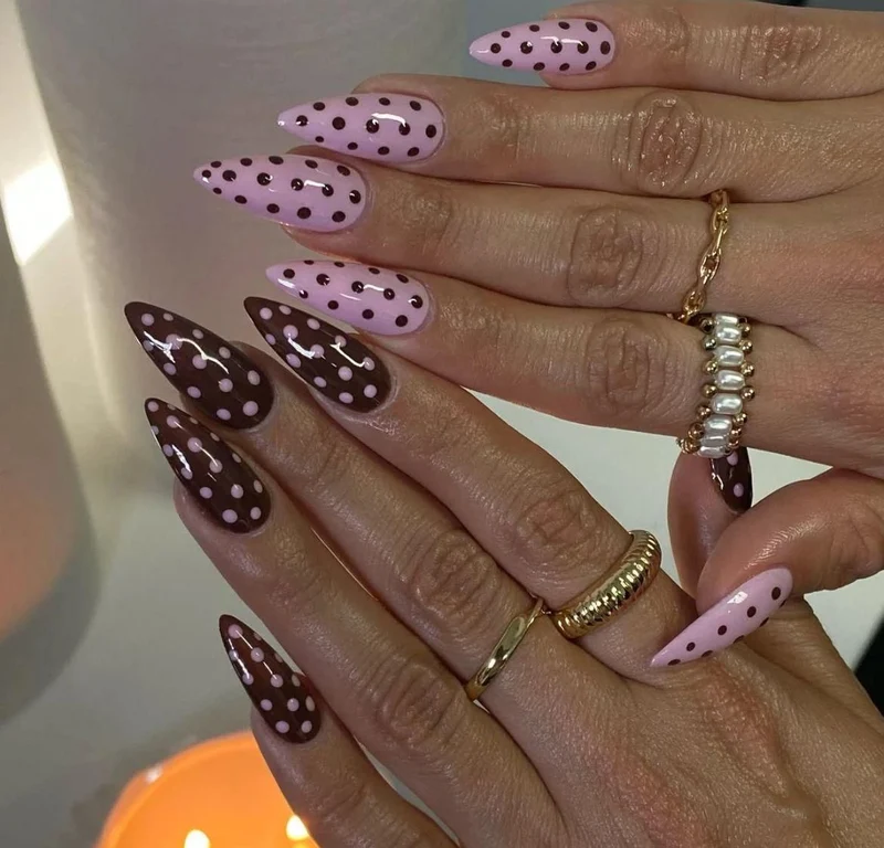 Chic Decorative Press-On Nail Enhancements Stornfield