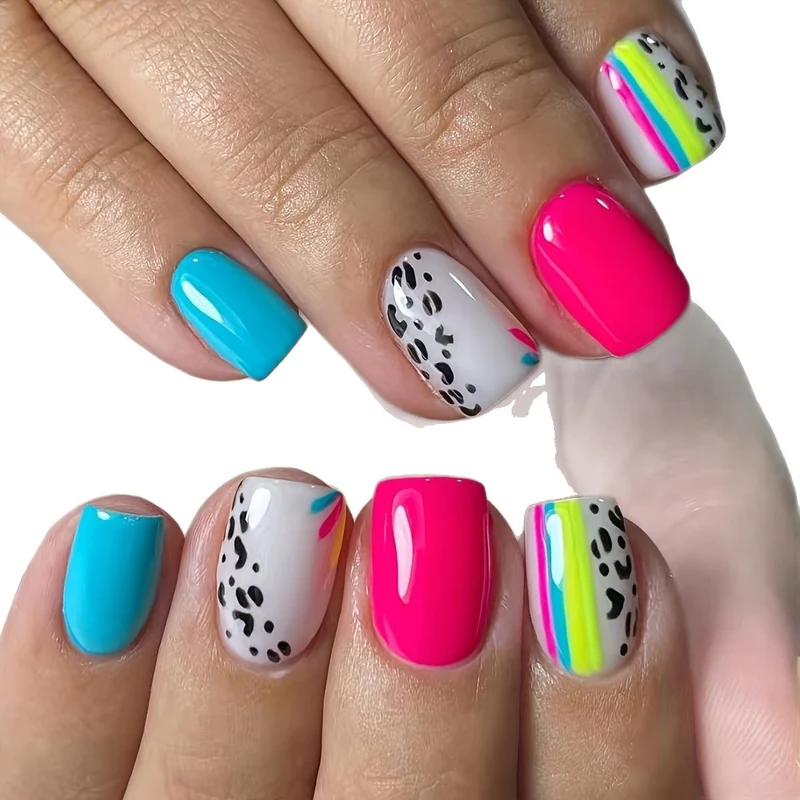 Elegant Glitter French Tip Nail Art Stornfield