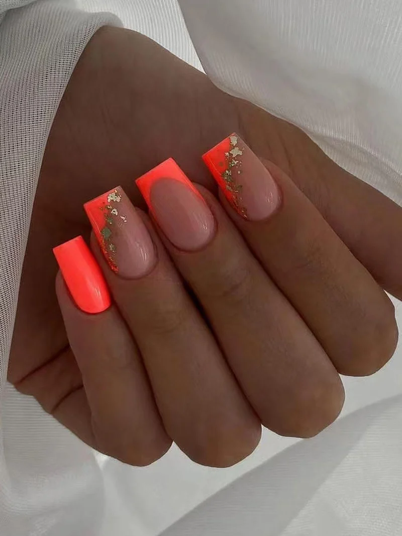 Elegant Glitter French Tip Nail Art Stornfield