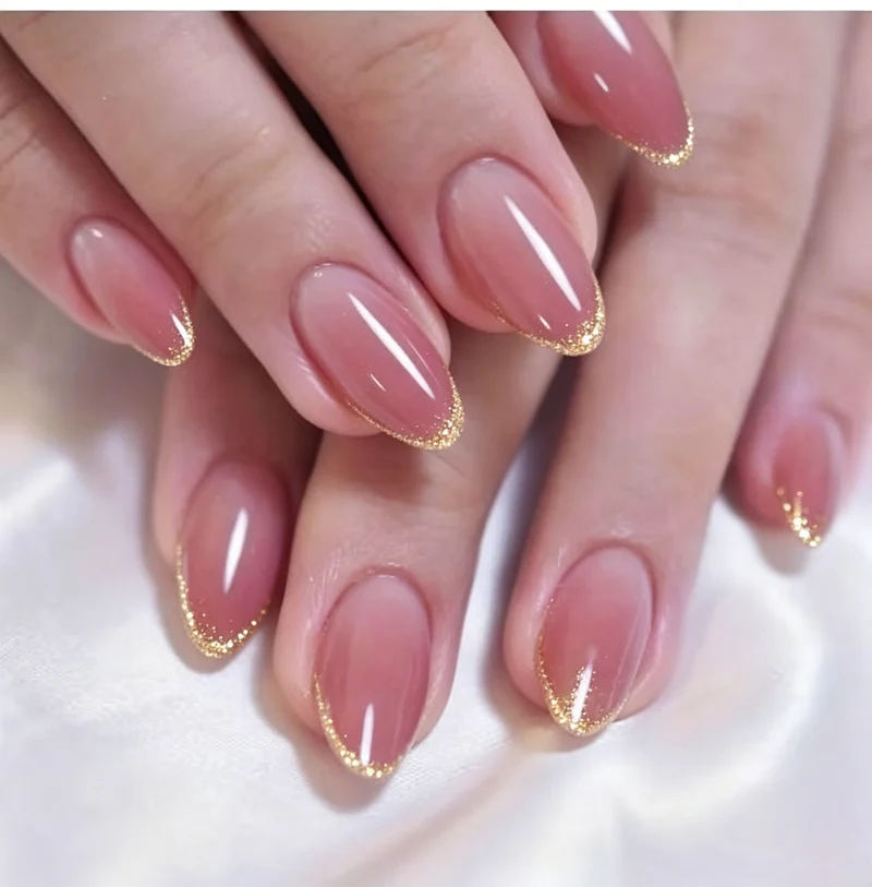 Elegant French Tip Nail Art Extensions Stornfield