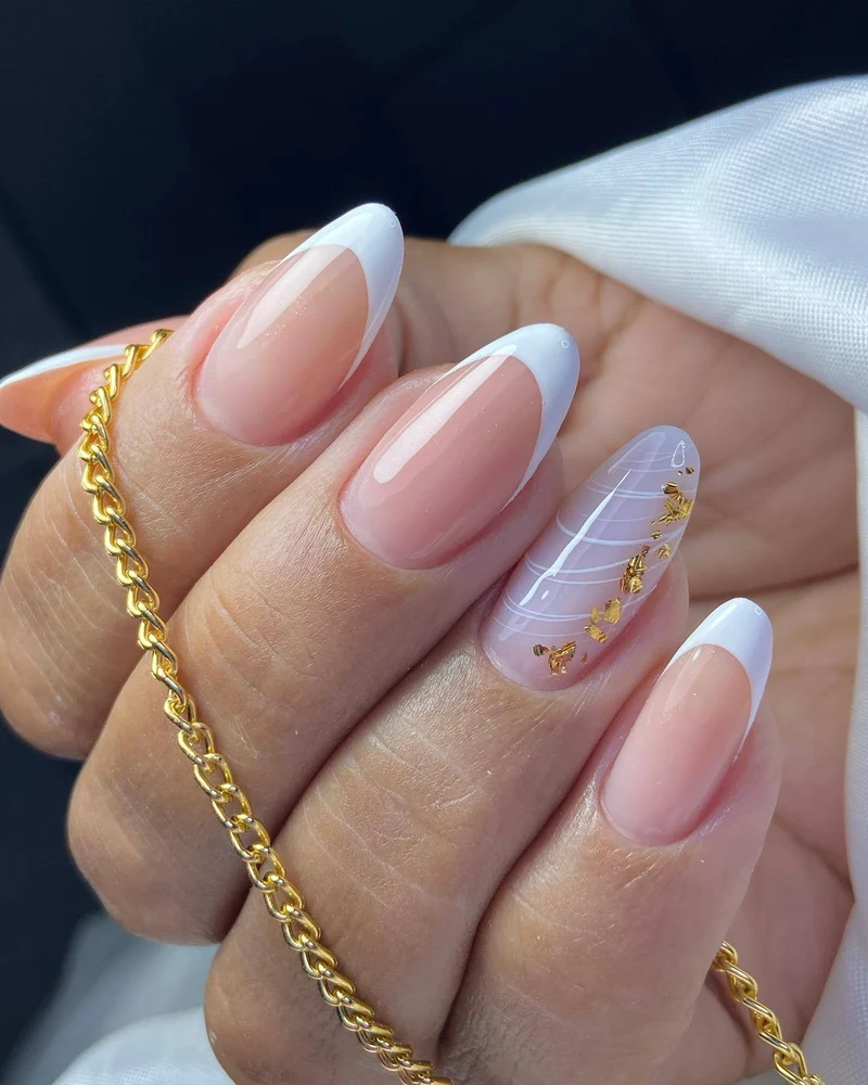 Elegant French Tip Nail Art Extensions Stornfield
