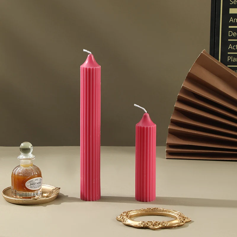 Ribbed Sculptural Column Candle Set