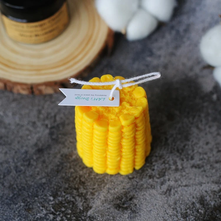 Novelty Corn-On-The-Cob Hand-Poured Soy Wax Decorative Candle with Cotton Wick