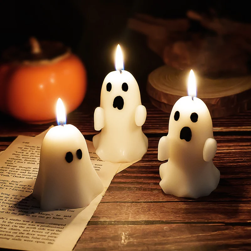 Mini Ghost-Shaped Decorative Wax Candle with Cotton Wick