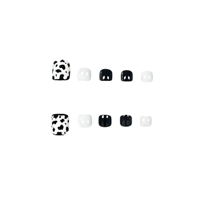 Chic Artistic Nail Polish Stornfield