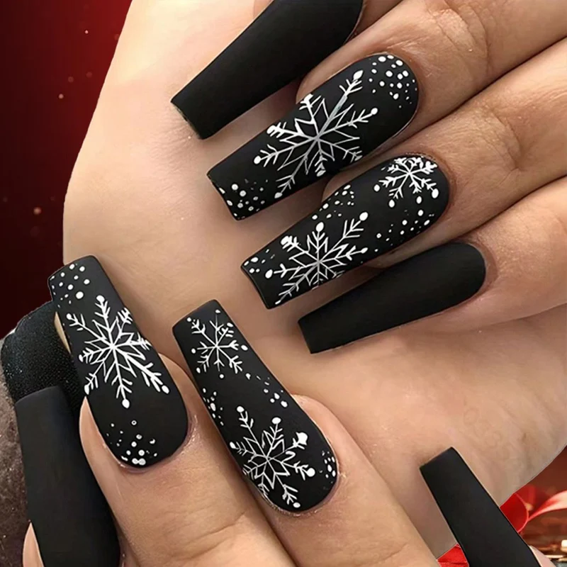 Artistic Winter-Themed Nail Art Design Stornfield