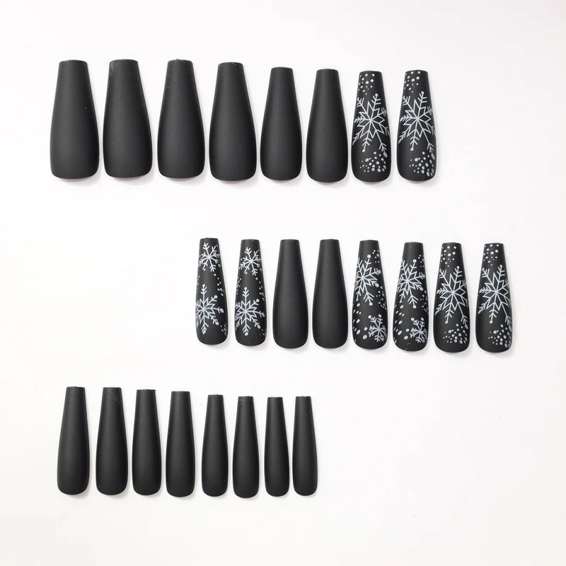 Artistic Winter-Themed Nail Art Design Stornfield