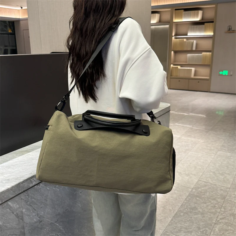 Spacious Multi-Functional Gym Duffle Bag Stornfield