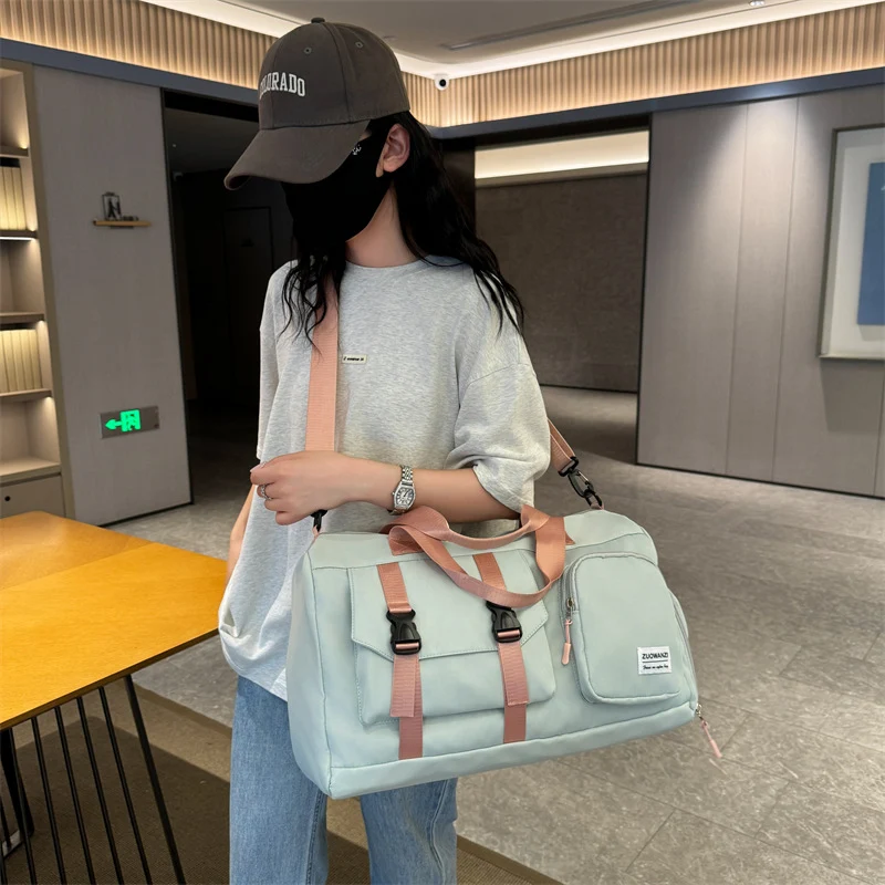 Multi-Pocket Sports Duffle Bag Stornfield