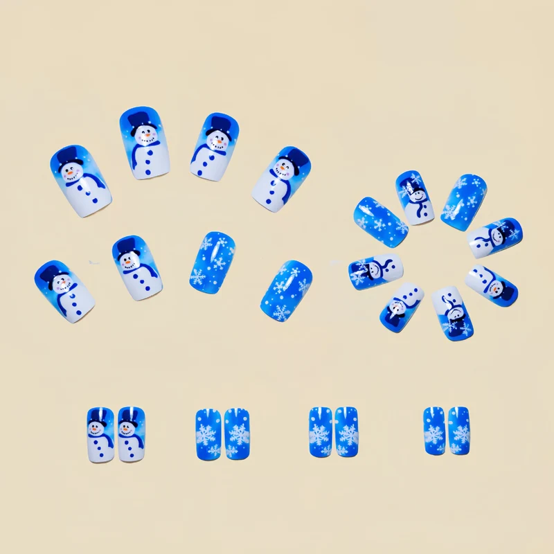 Festive Winter-Themed Nail Art Stornfield
