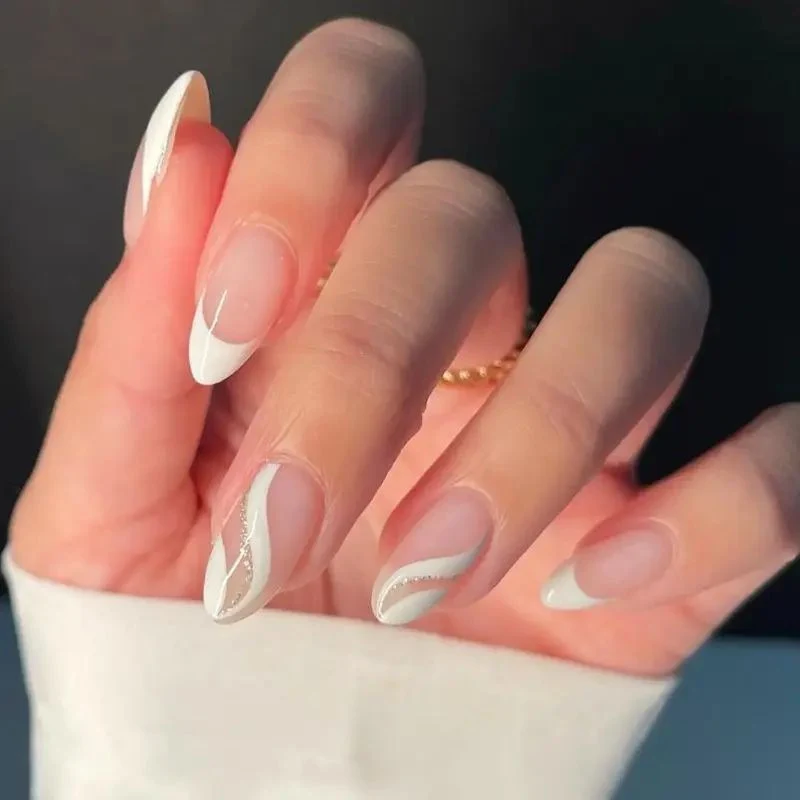 Elegant Ombre Nail Art Stornfield
