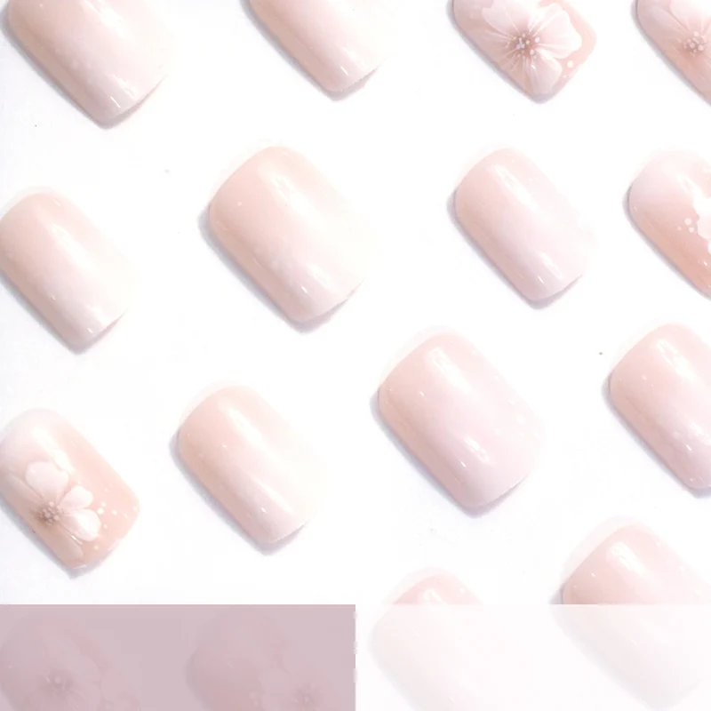 Elegant Floral Nail Art Set Stornfield