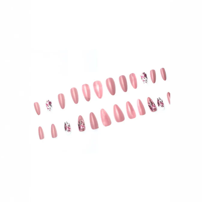 Elegant Floral Nail Art Design Stornfield