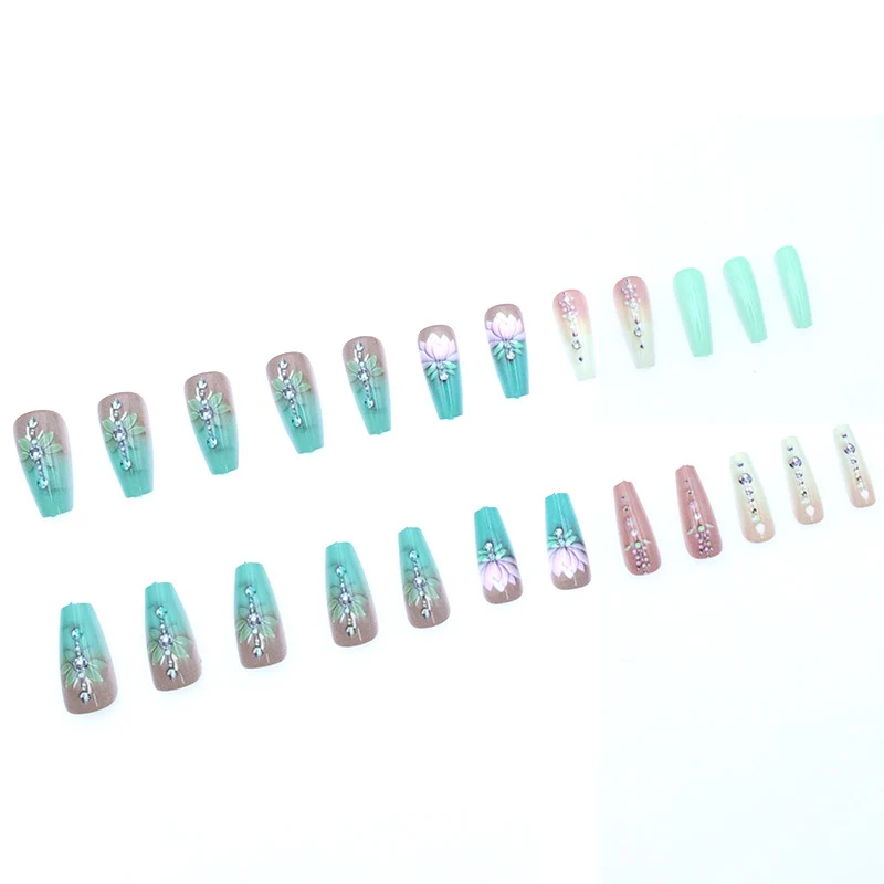 Elegant Floral Gemstone Nail Art Stornfield